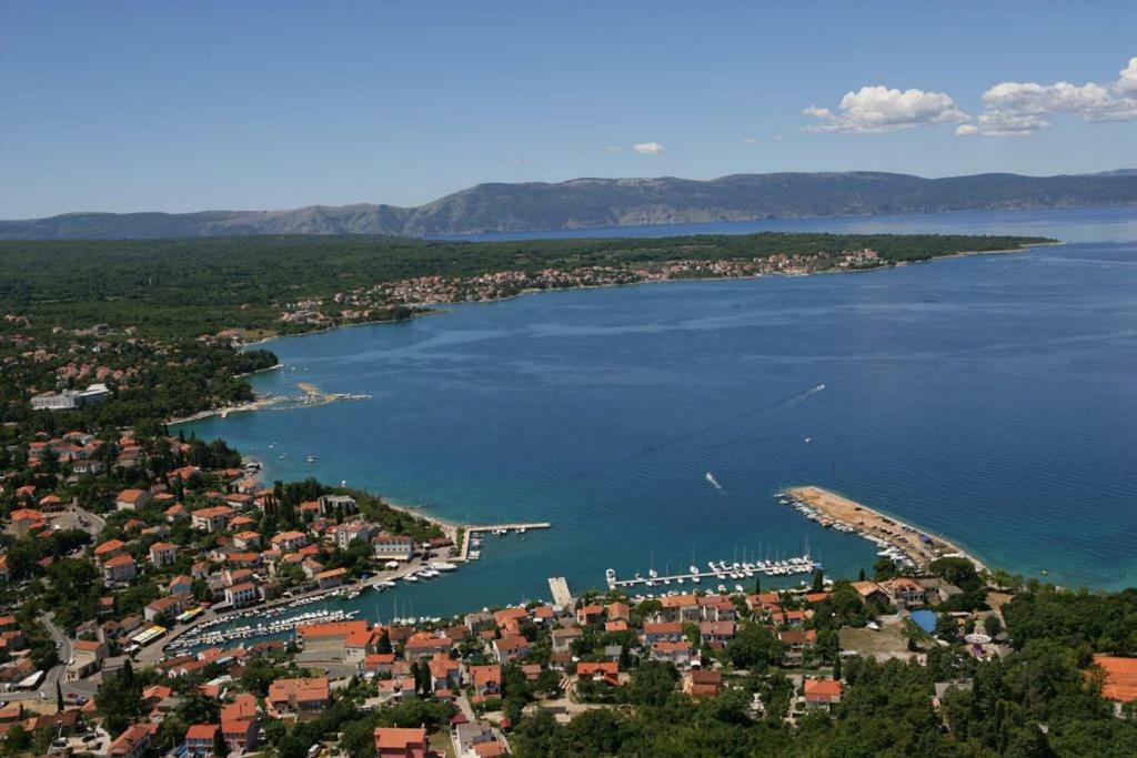 Lavanda Gabonjin Εξωτερικό φωτογραφία